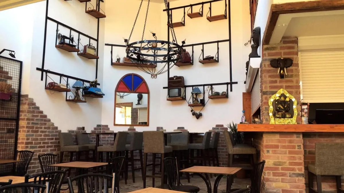 Image 3 of Patio Hotel
