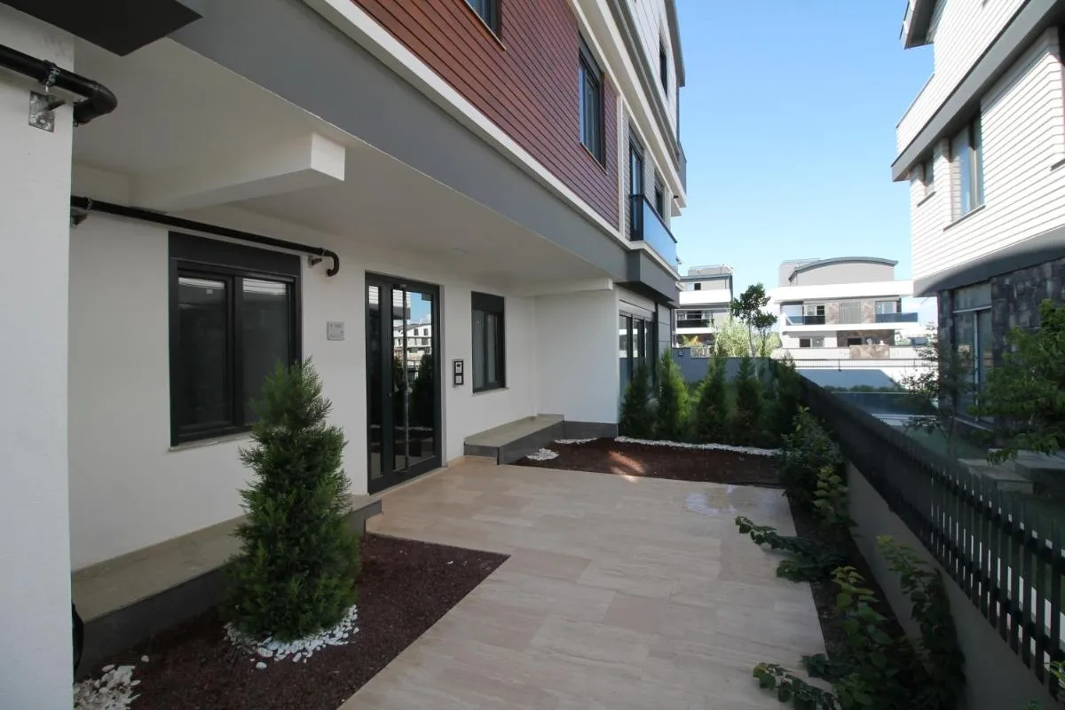 Image 2 of Professionally Maintained Spacious New Flats Near Lara Beach & Kundu