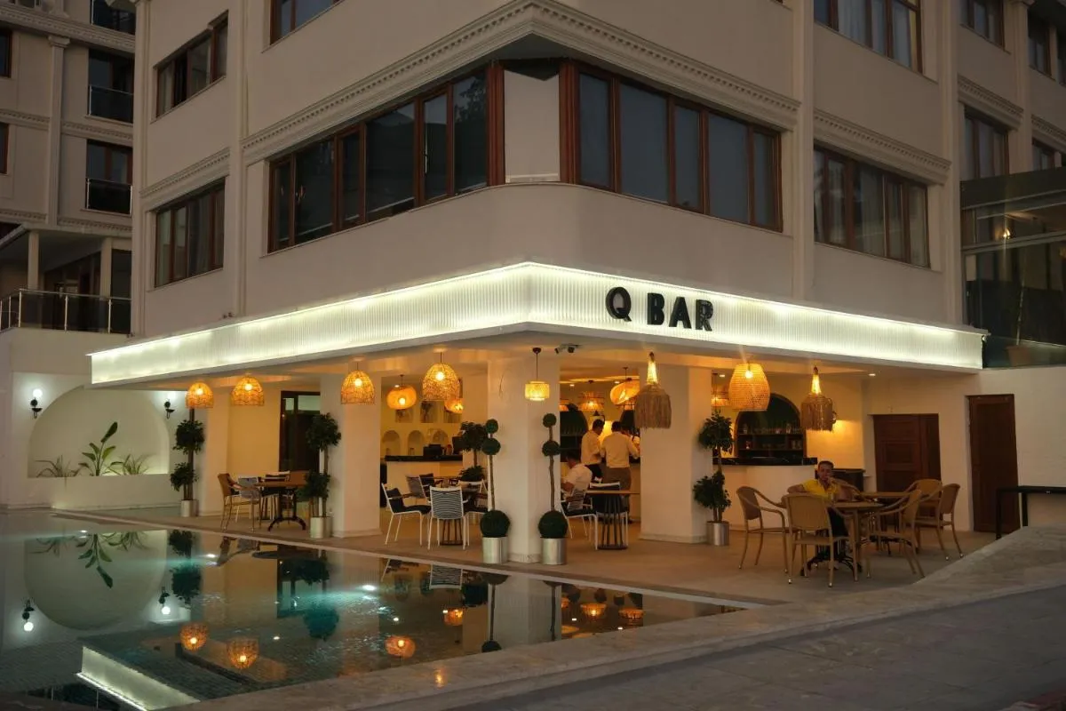 Image 3 of Qinn Hotel