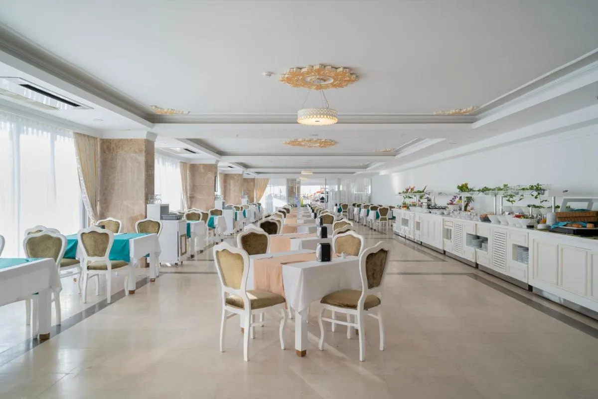 Image 4 of SL La Perla Hotel Kemer