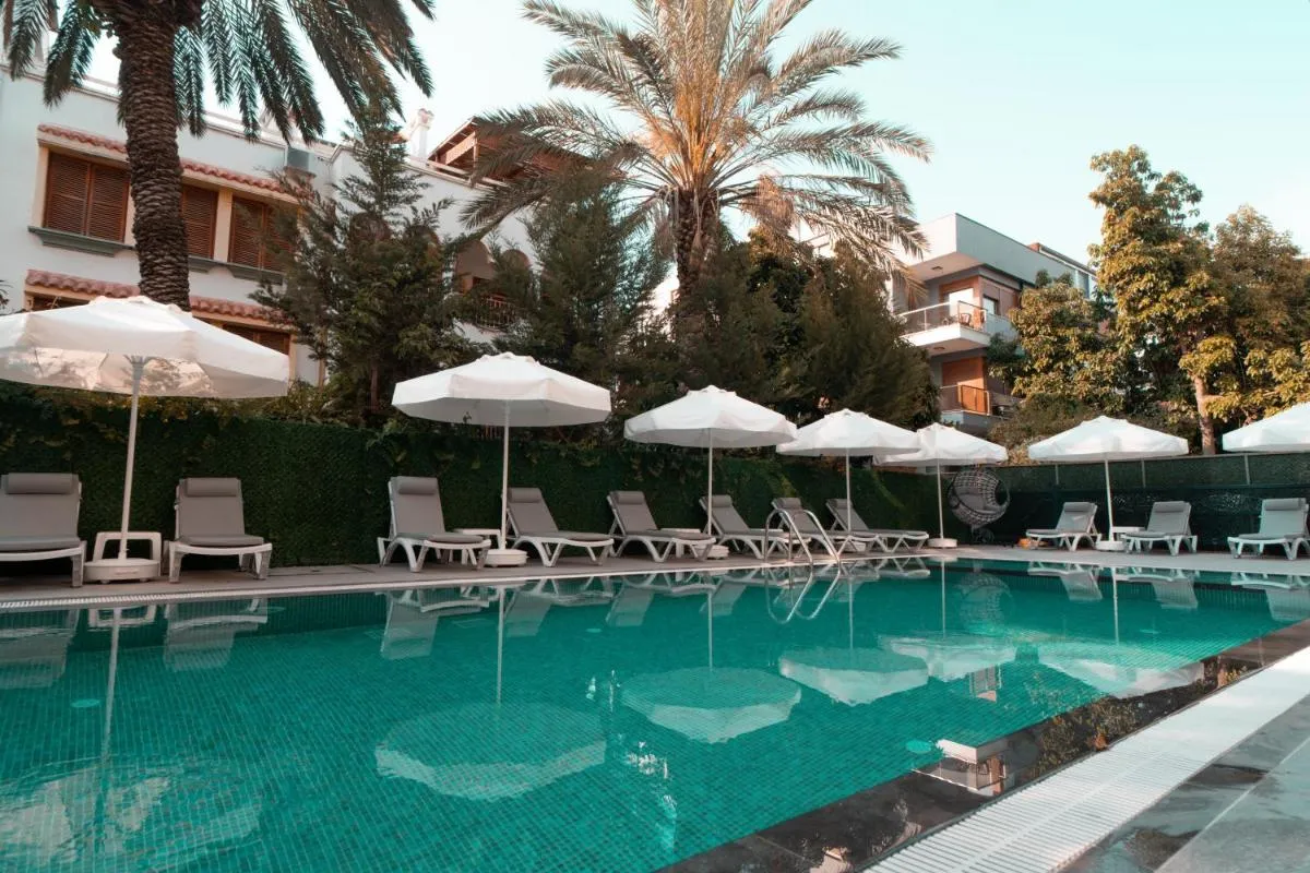 Image 3 of Sam Hotel