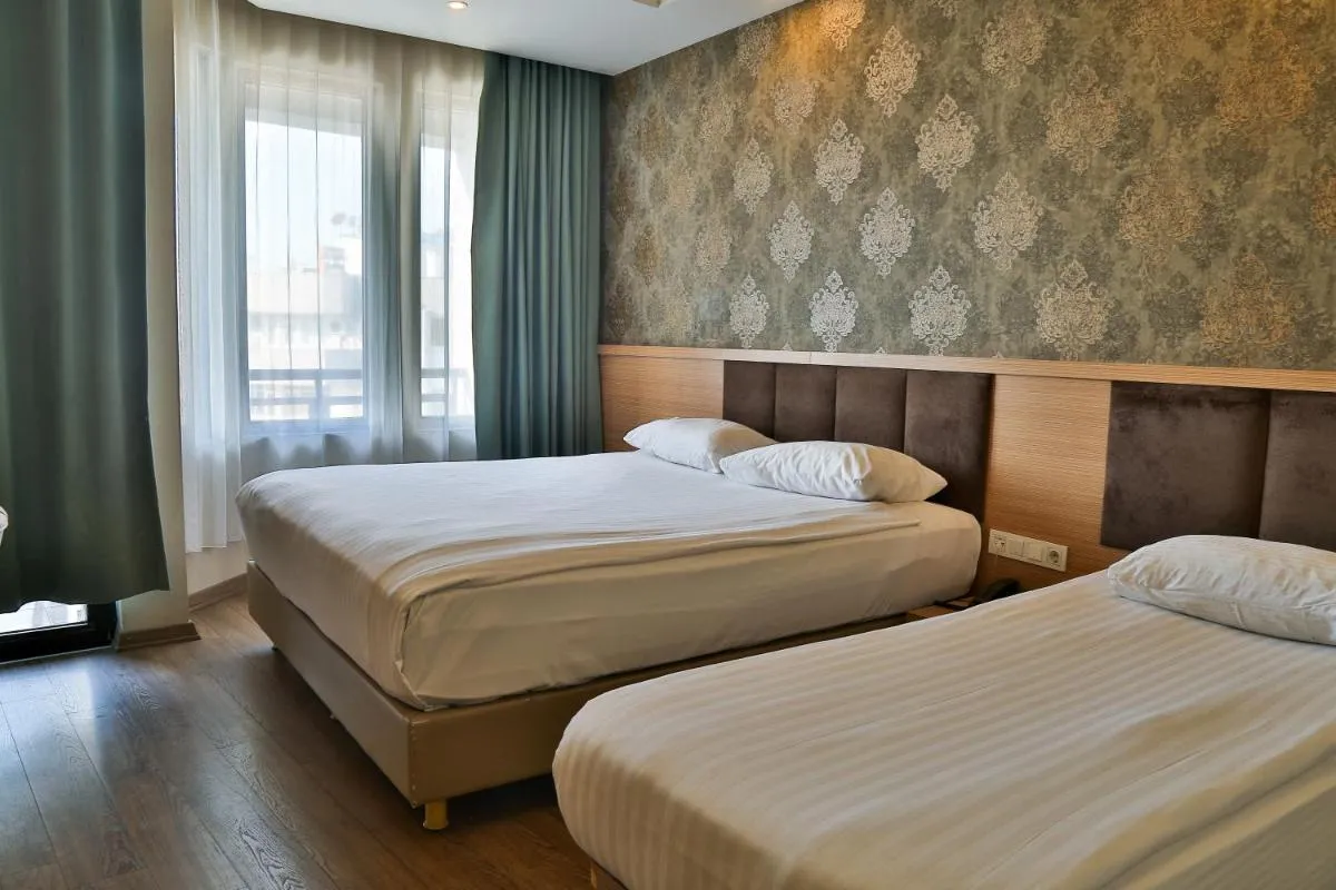 Image 1 of Start Hotel