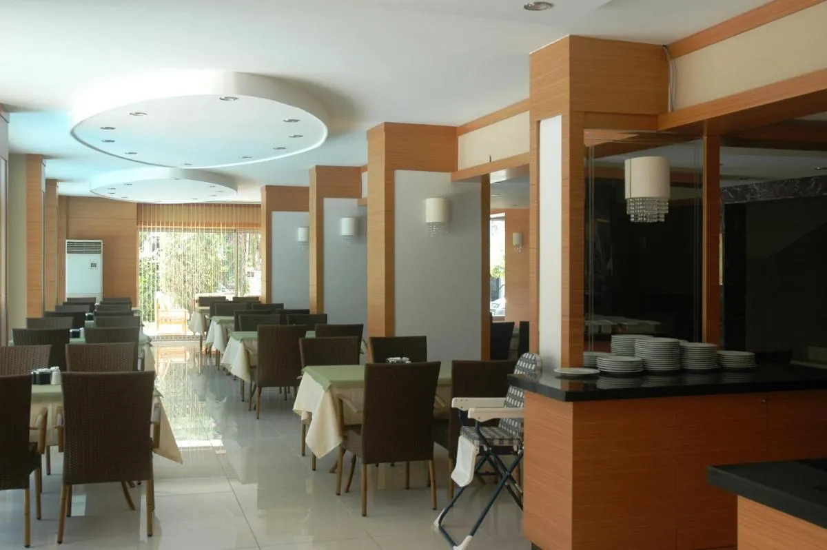 Image 4 of Suite Laguna Otel