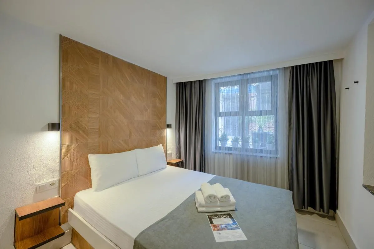 Image 1 of The Easy Rooms Terrace