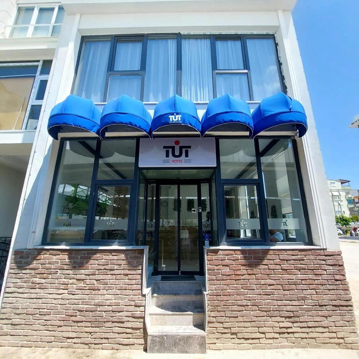 Image 3 of Tut Hotel