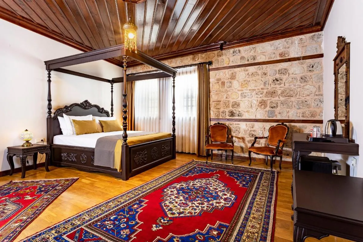 Image 1 of WOO Town Suites