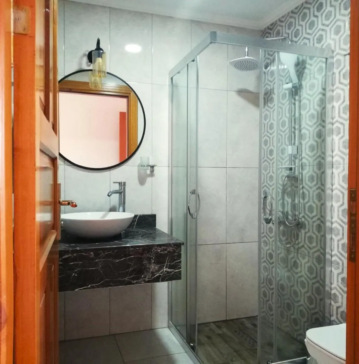Image 3 of WOO Town Suites