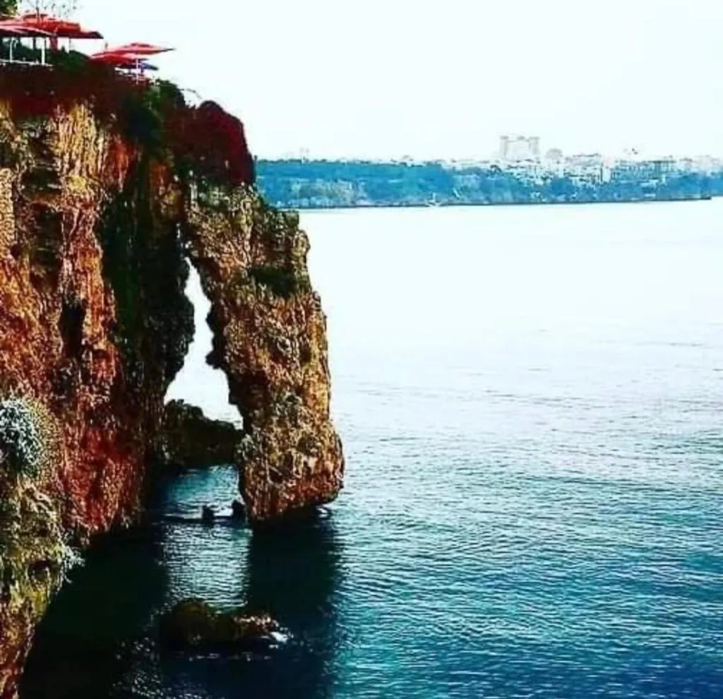 Image 2 of kaleiçi muhteşem ayrı mutfaklı uygun fiyat EV