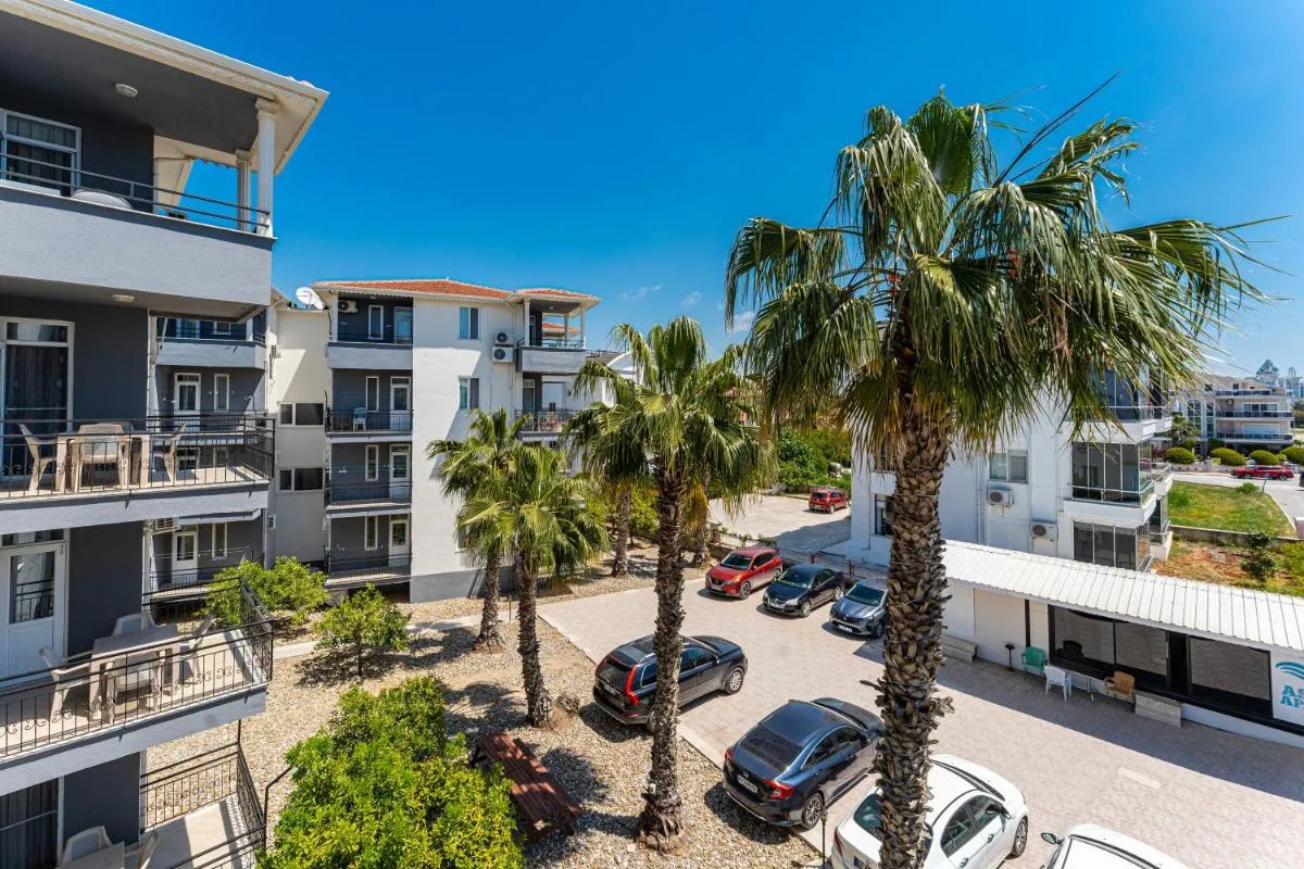 Image 6 of ASSOS APART BELEK