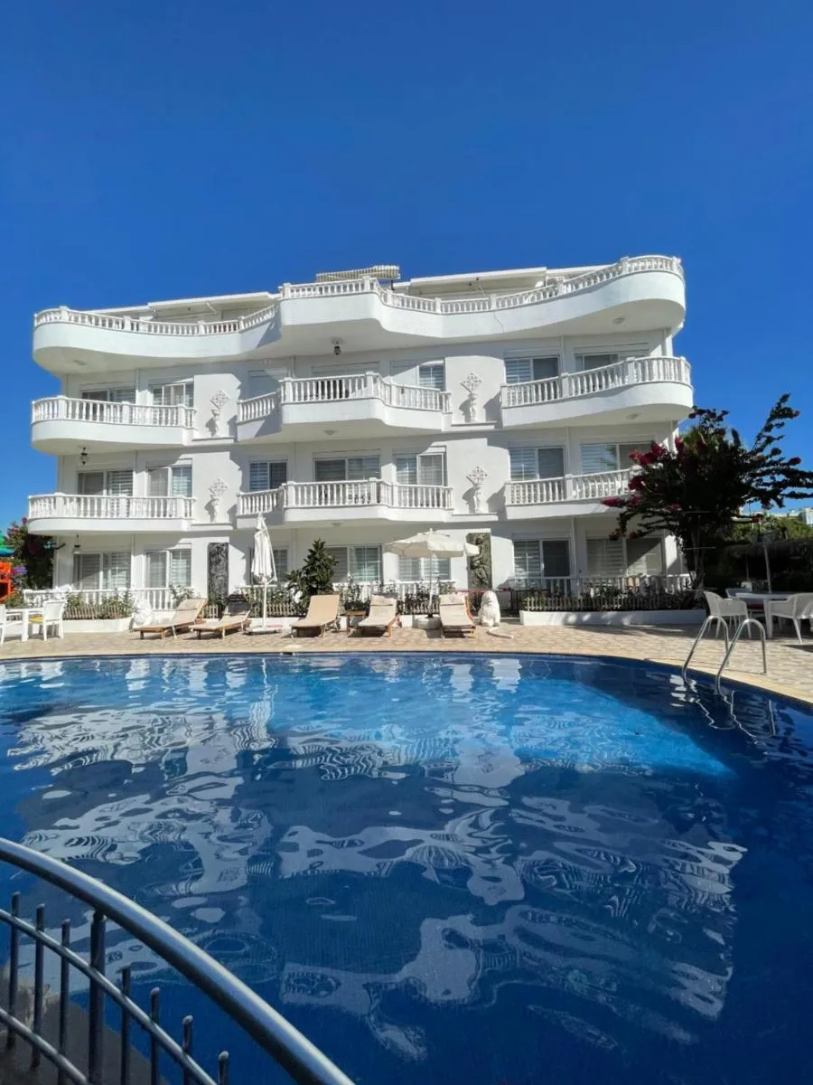 Image 3 of Belka Golf Residence Delux apt Poolside