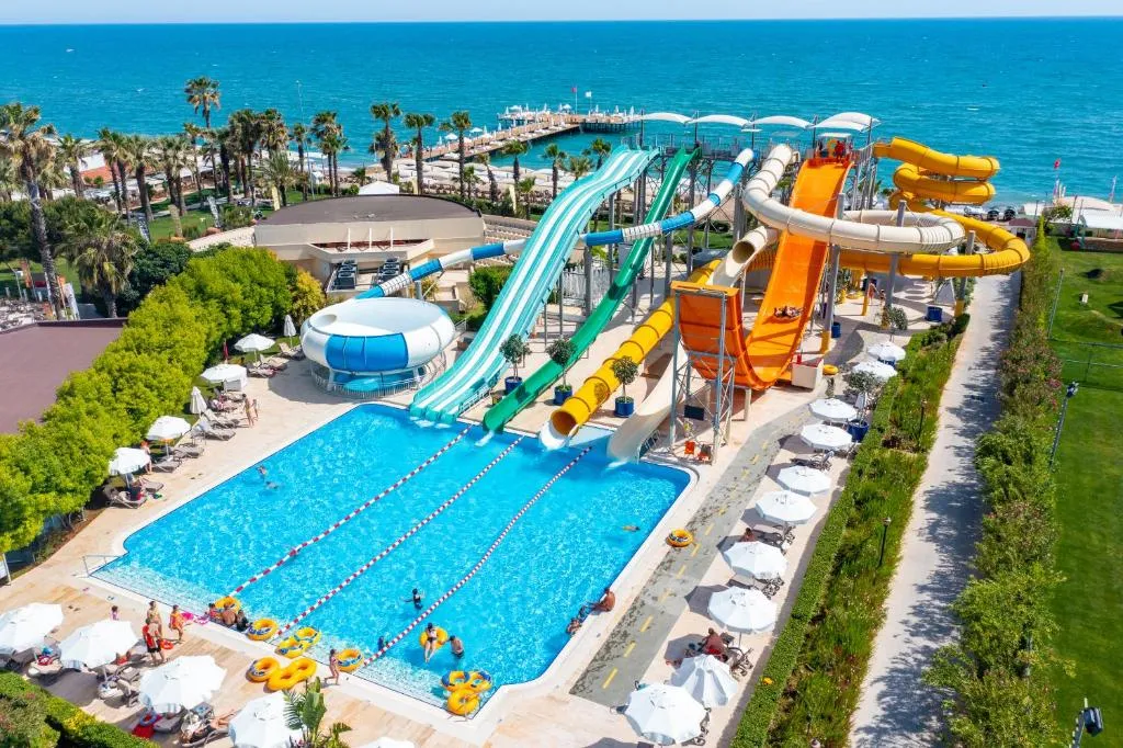 Image of Bellis Deluxe Hotel & Heated for Winter Aqua Park