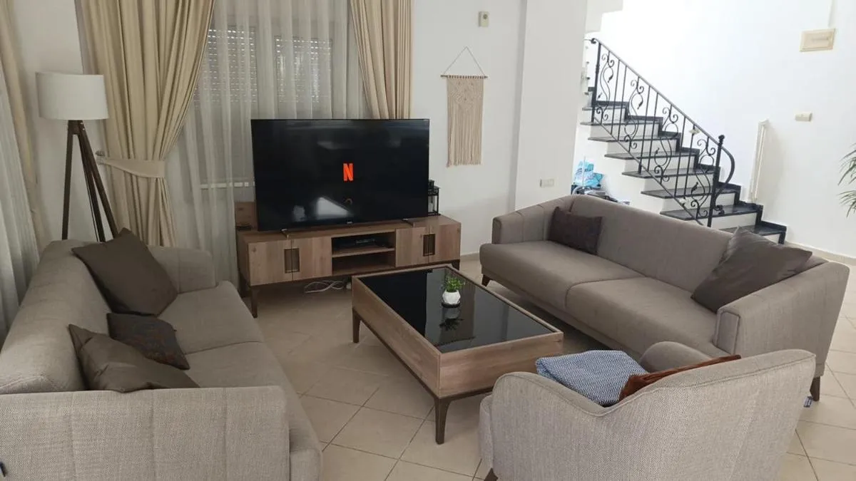 Image 2 of Mesan Golfing Villa