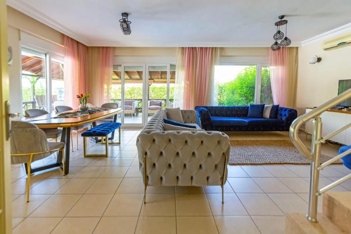 Image 5 of Paradise Town Villa Abel
