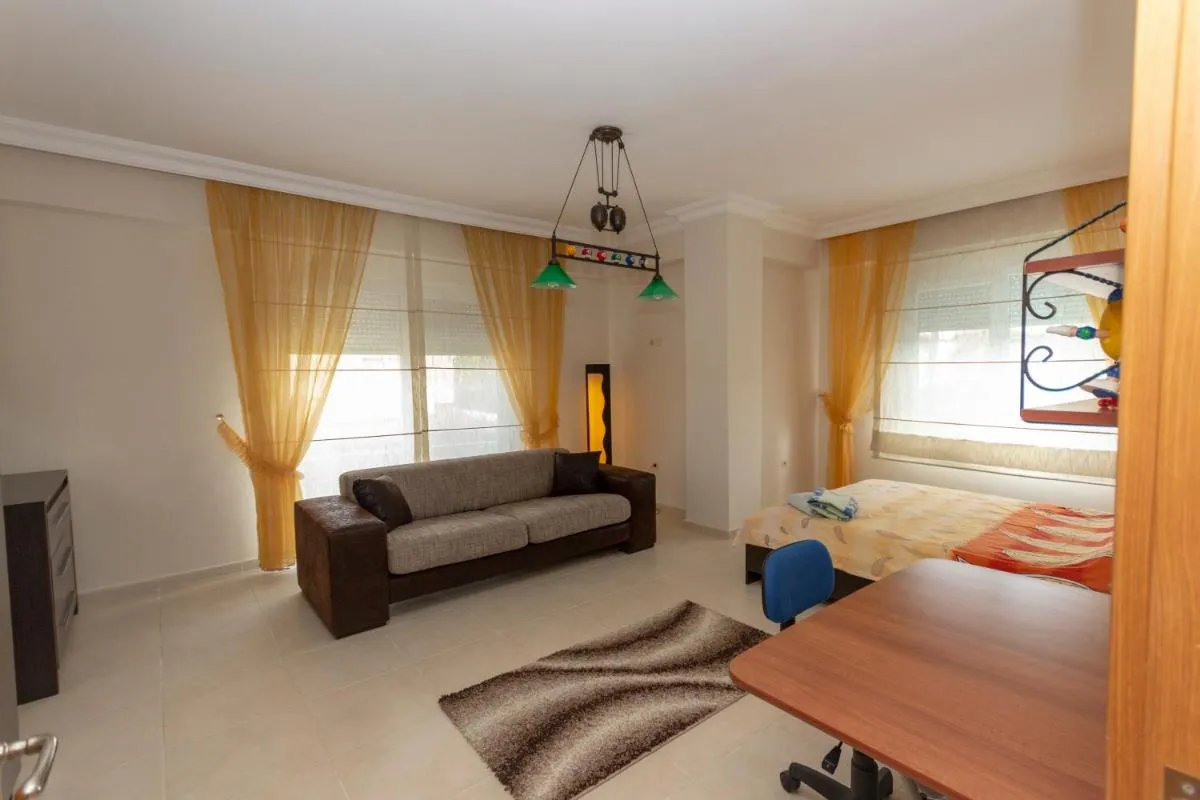 Image 1 of Paradise Town Villa Belmaria