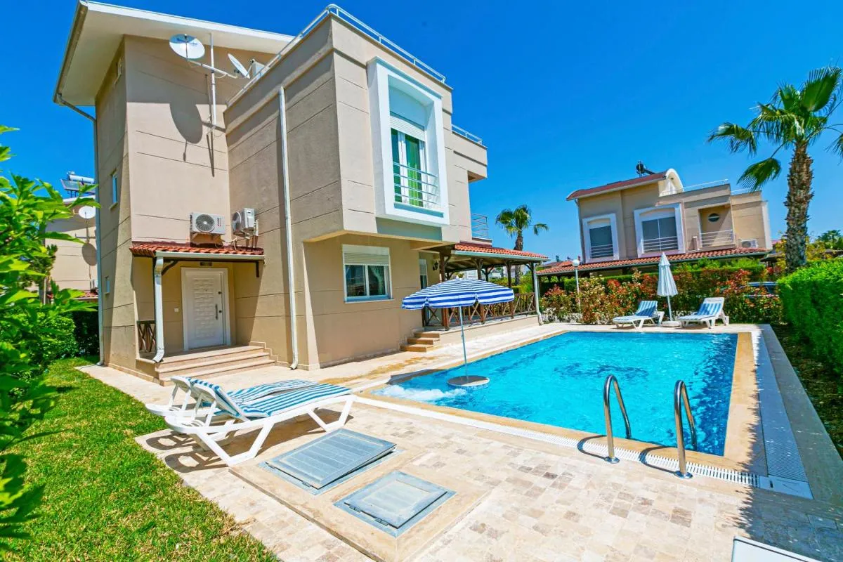 Image 3 of Paradise Town Villa Despina