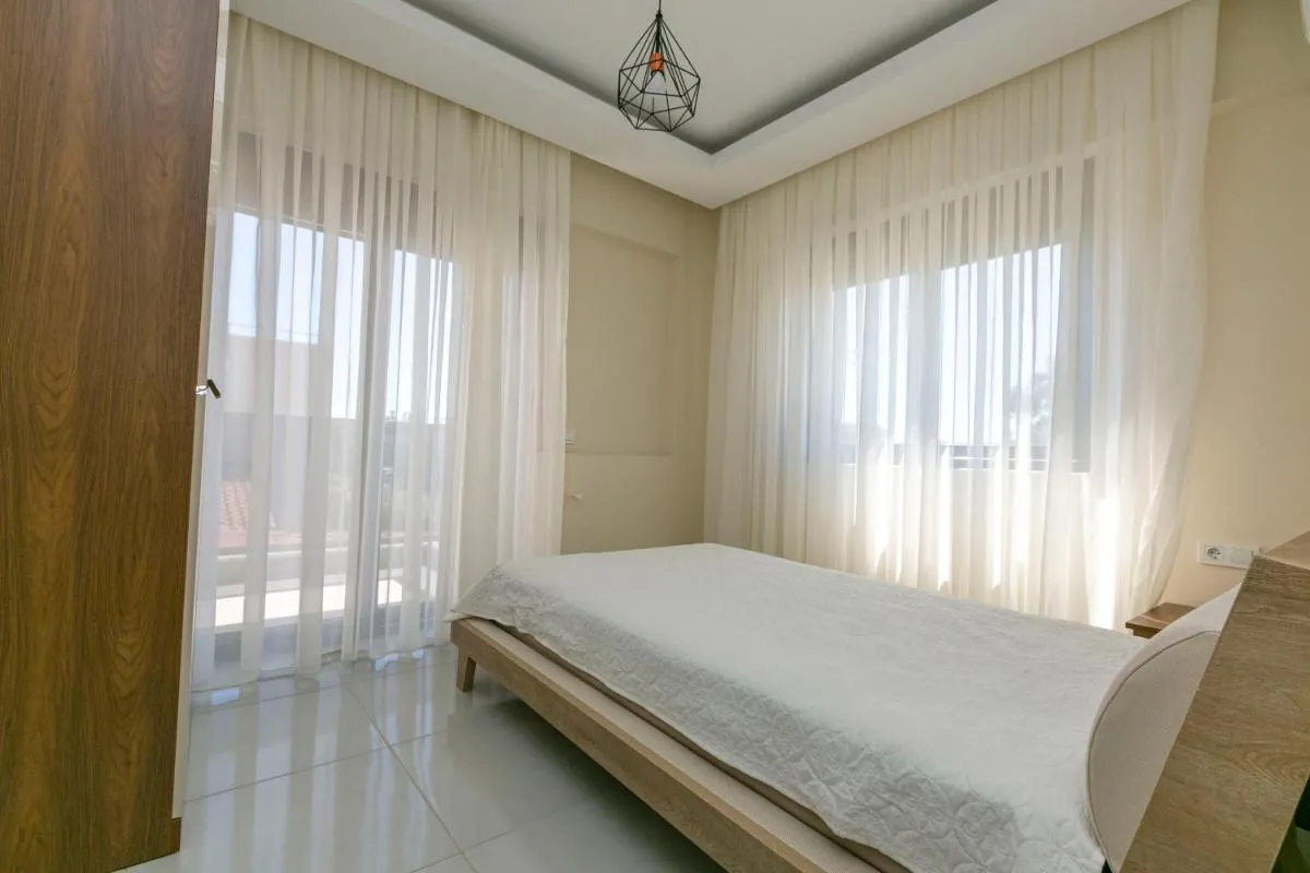 Image 1 of Paradise Town Villa Lisa