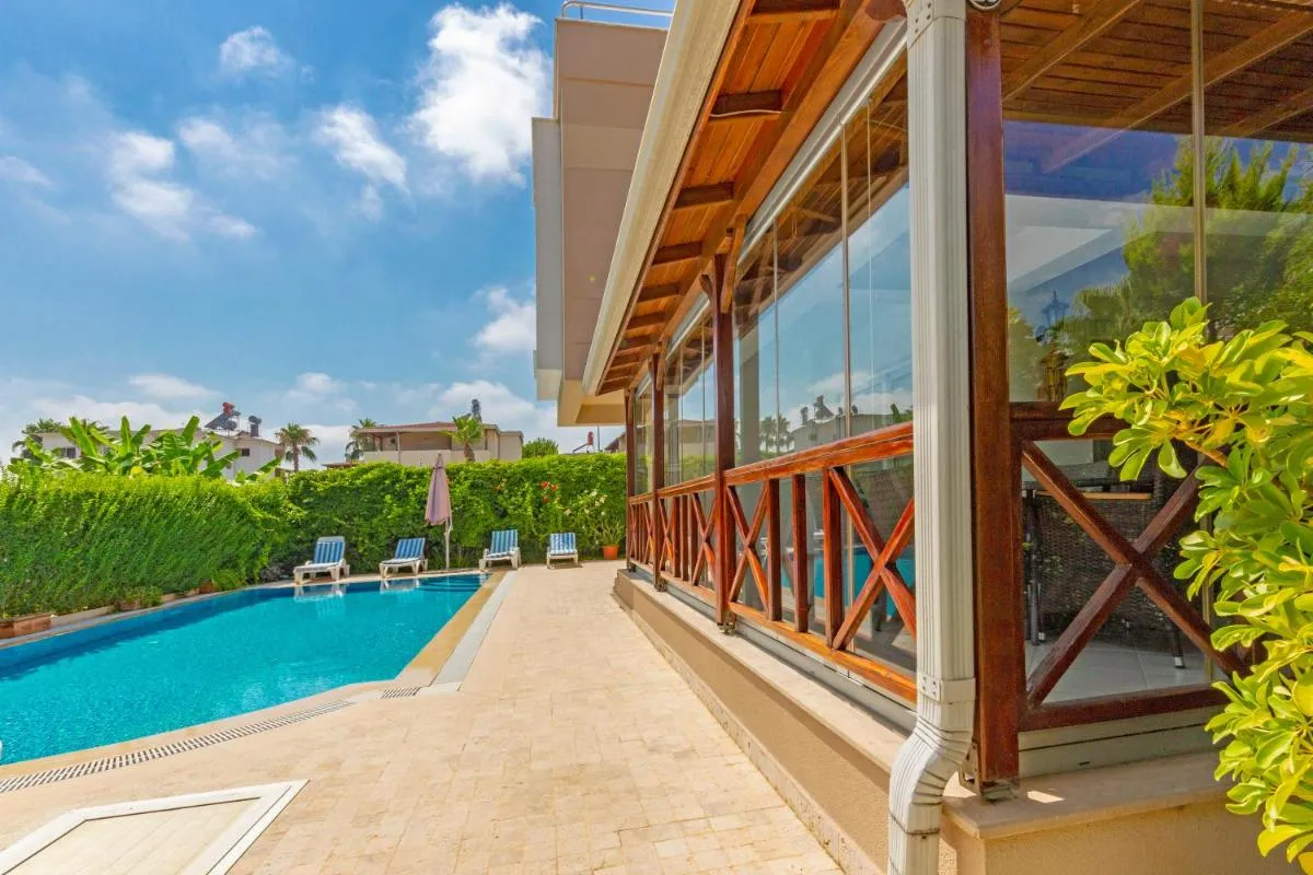 Image 2 of Paradise Town Villa Premium