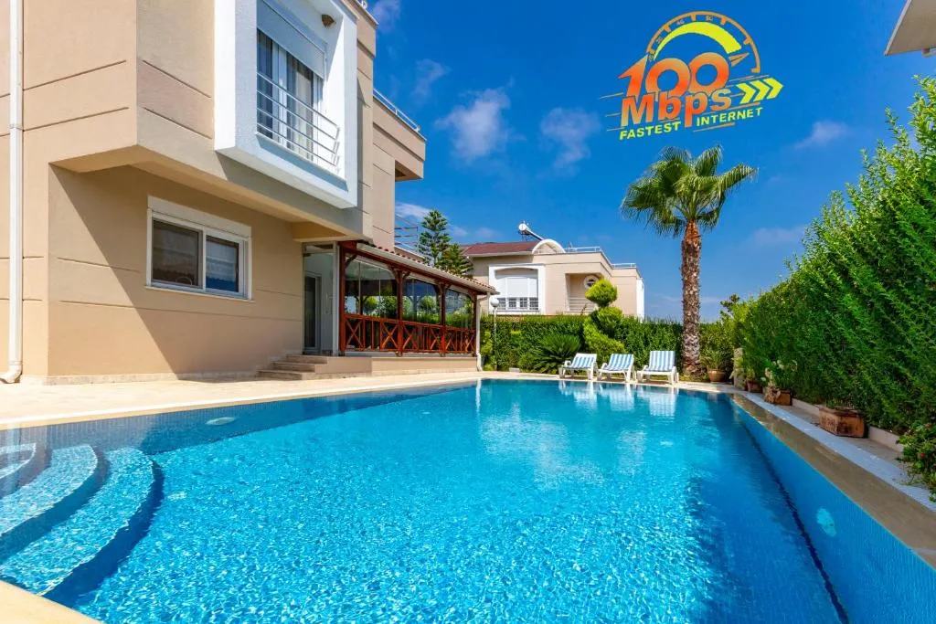 Image of Paradise Town Villa Premium
