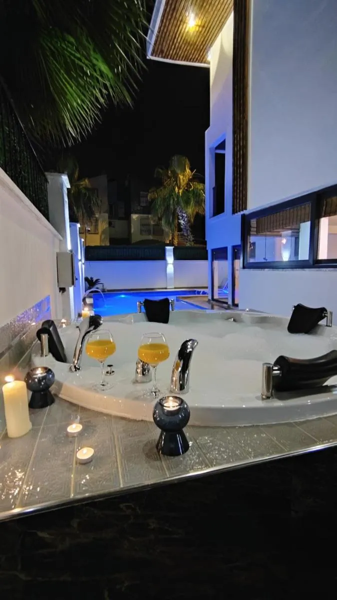 Image 3 of Private & Secluded Luxury Villa Casa Pura Vida
