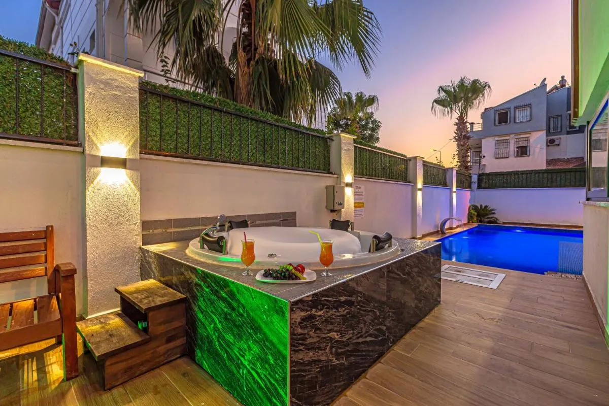 Image 1 of Private & Secluded Luxury Villa Casa Pura Vida