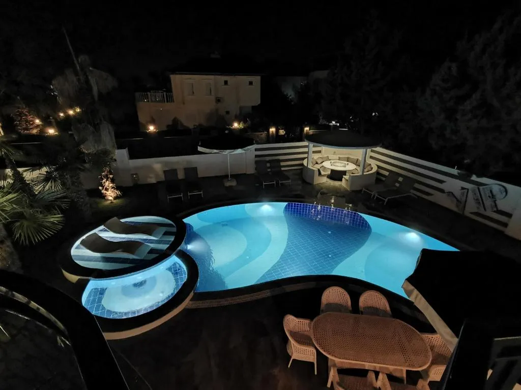 Image of RED PREMIUM VIP// CUSTOM DESIGN VILLA WITH TURKISH BBQ+PRVT SWMG POOL