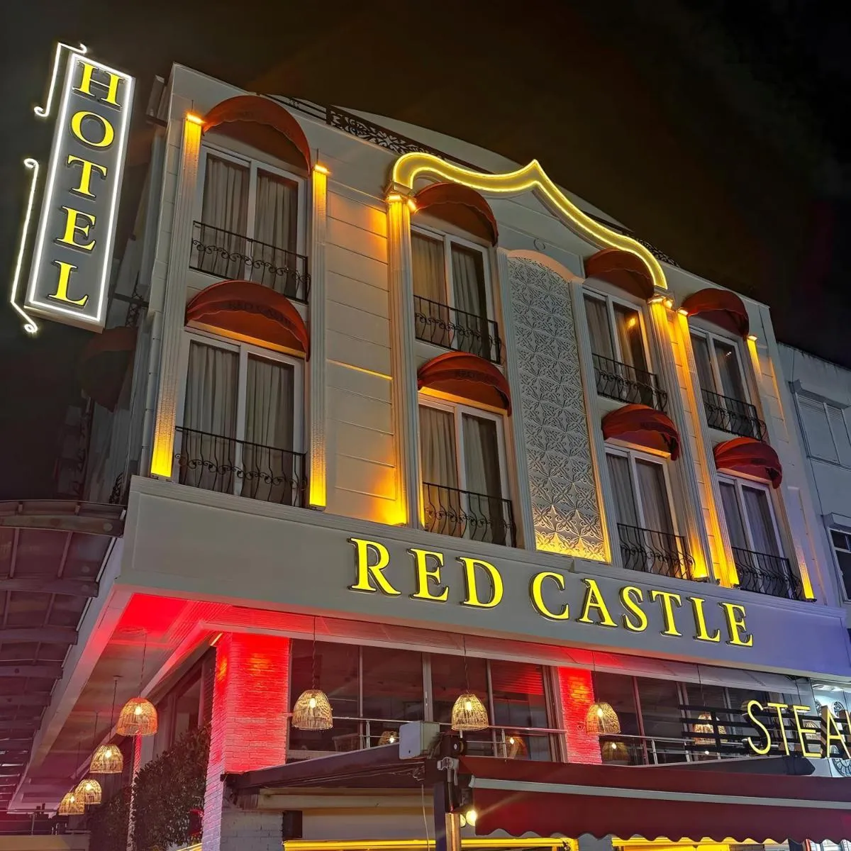 Image 6 of Red Castle Hotel & Pub