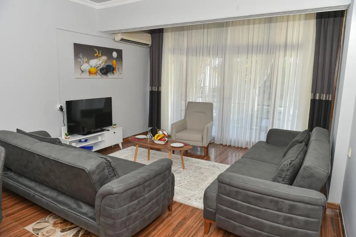 Image 5 of VİLLA ALP’S TRİPLEX LAGOON HAVUZ OLANAĞI SUNAN