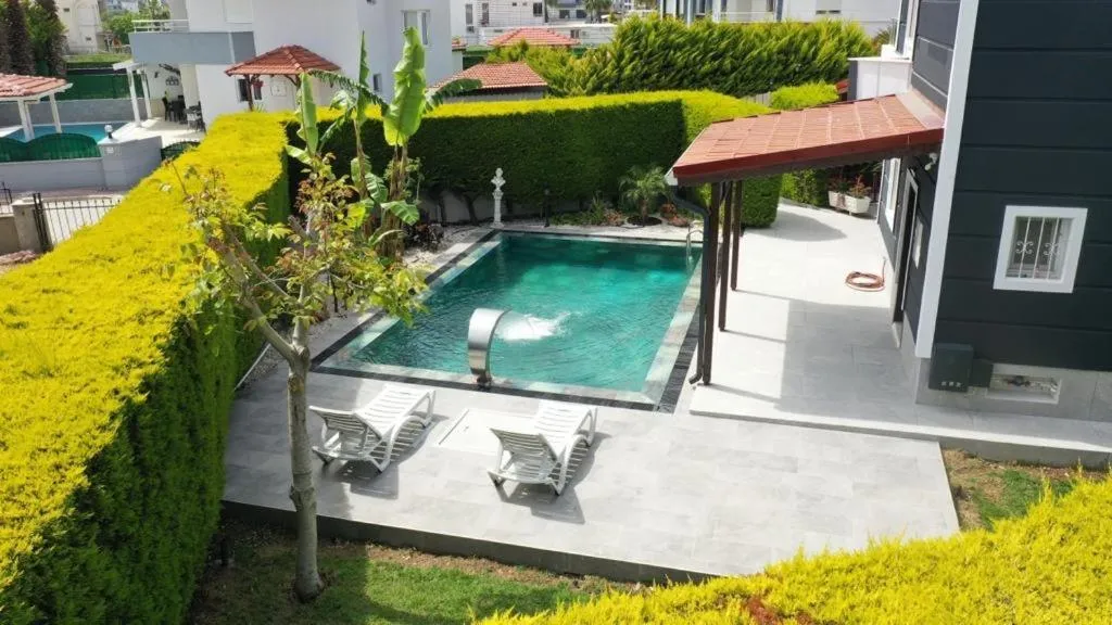 Image 3 of VillaYL