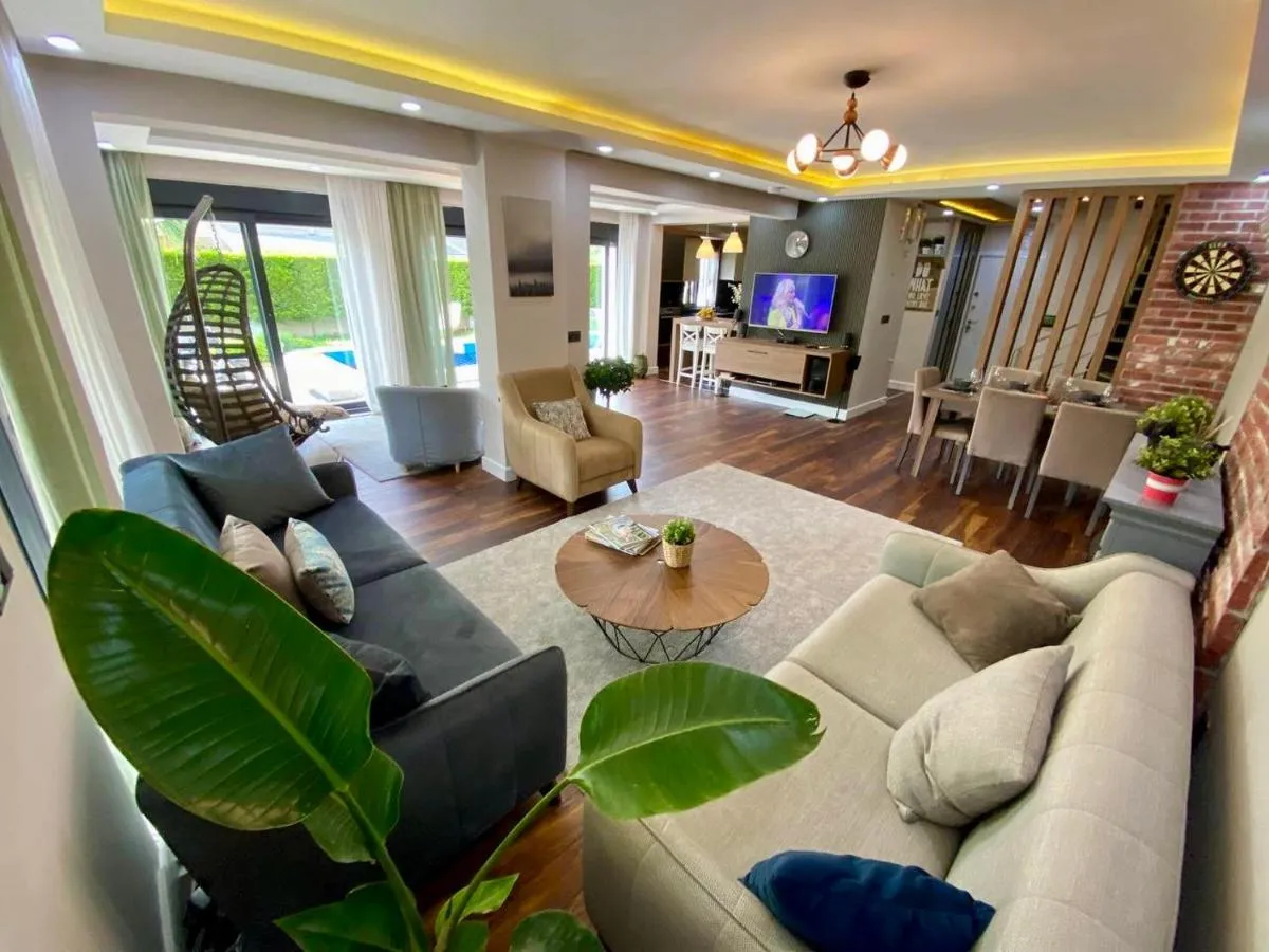 Image 5 of Villa Annabèll1 with Swimming pool and Jacuzzi, 3 floors